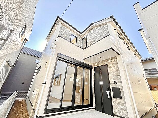 暮らしやすさと居心地の良さにこだわったシンプルで飽きのこないデザイン！