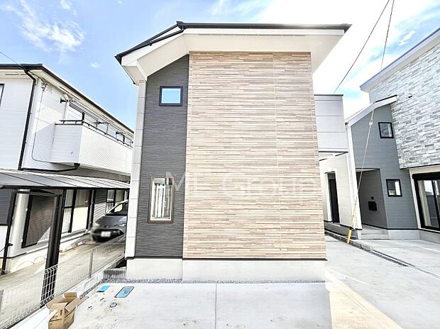 洗練された外観、上質な住空間が広がる室内は永く安心して過ごせる住居です。 