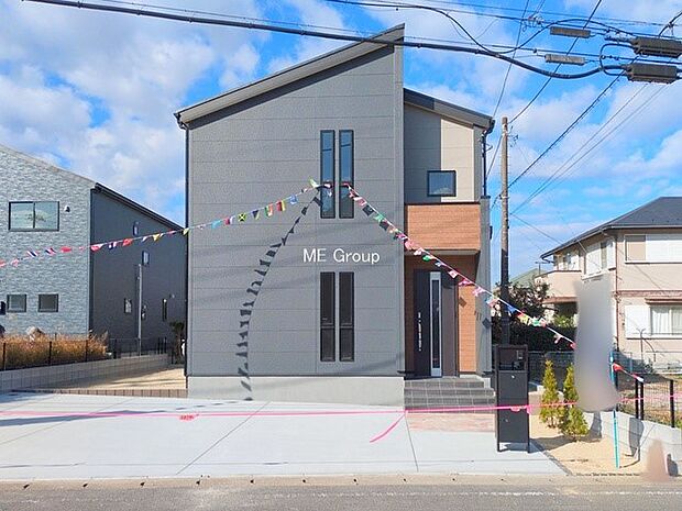 上質感あふれる外観デザイン。魅力の住まいを実現。 