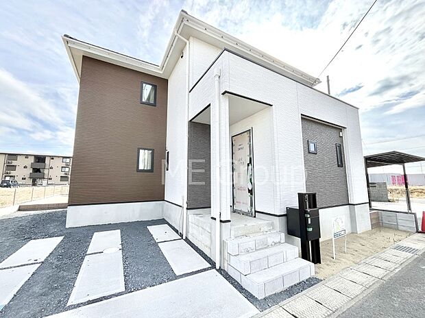 暮らしやすさと居心地の良さにこだわったシンプルで飽きのこないデザイン ！