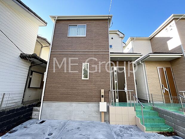 たっぷりの陽光と心地よい風が舞い込む住まい