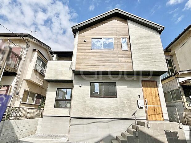 暮らしやすさと居心地の良さにこだわったシンプルで飽きのこないデザイン !