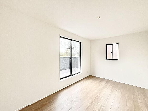 爽やかな日差しがお部屋全体を優しく包み込んでくれます