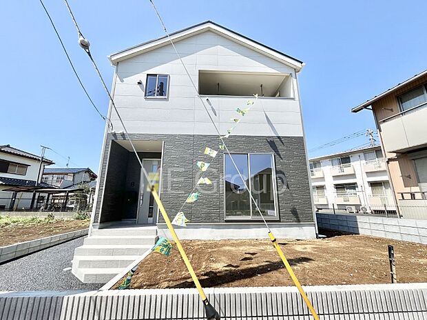 洗練された外観、上質な住空間が広がる室内は永く安心して過ごせる住居です。 