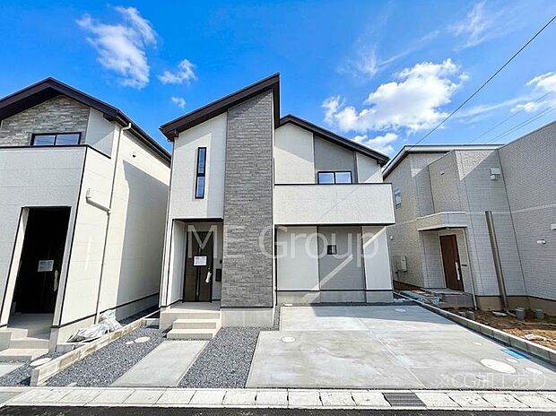 洗練された外観、上質な住空間が広がる室内は永く安心して過ごせる住居です。