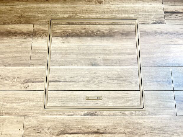 【床下収納】床下収納付き！日用品・非常用品の収納にも大活躍。