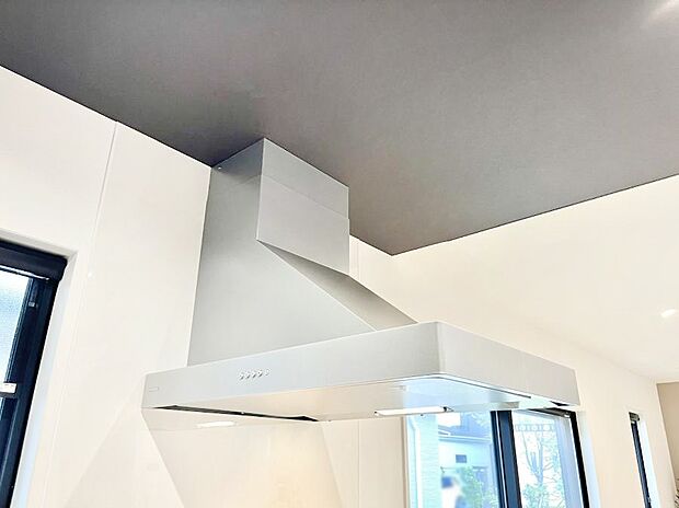 【レンジフード】基本的なお手入れはフィルターのみ！お手入れのしやすさも魅力です。