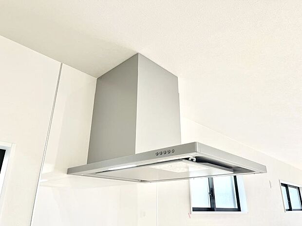 【レンジフード】基本的なお手入れはフィルターのみ！お手入れのしやすさも魅力です。