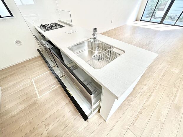 【スライド収納】使いやすさを優先したスライド式収納タイプ！