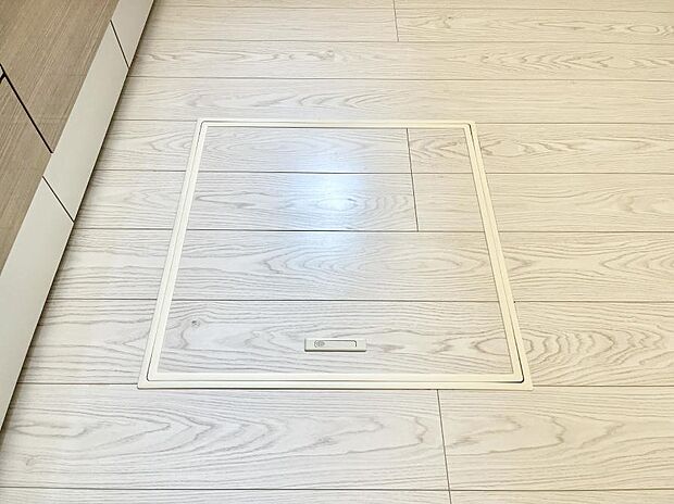 【床下収納】床下収納付き！日用品・非常用品の収納にも大活躍。