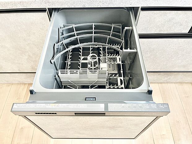 【食洗機】面倒なお片づけは食洗機にお任せ！家事の負担が減って、時間にも気持ちにもゆとりができます。