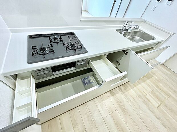 【スライド収納】使いやすさを優先したスライド式収納タイプ！