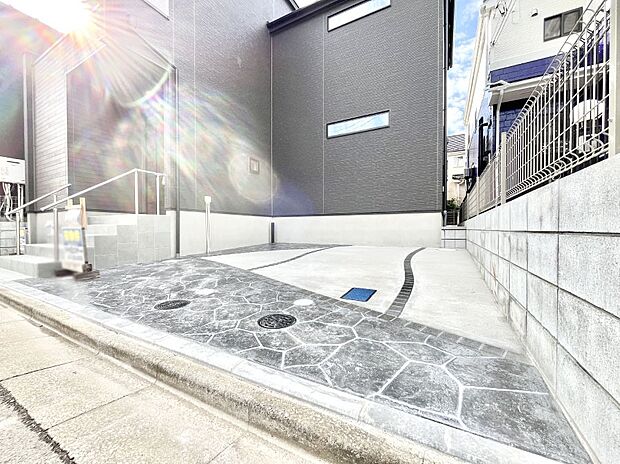 【駐車場】生活に欠かせない駐車スペース。