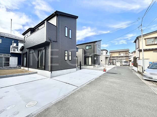 【前面道路含む現地写真】堂々完成!! ここから始まる新生活を応援いたします!