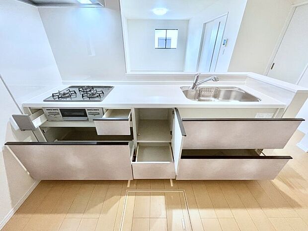 【スライド収納】使いやすさを優先したスライド式収納タイプ!