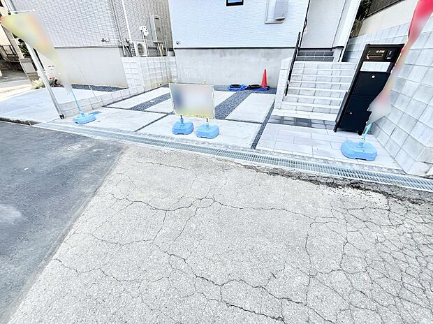 【駐車場】生活に欠かせない駐車スペース。  