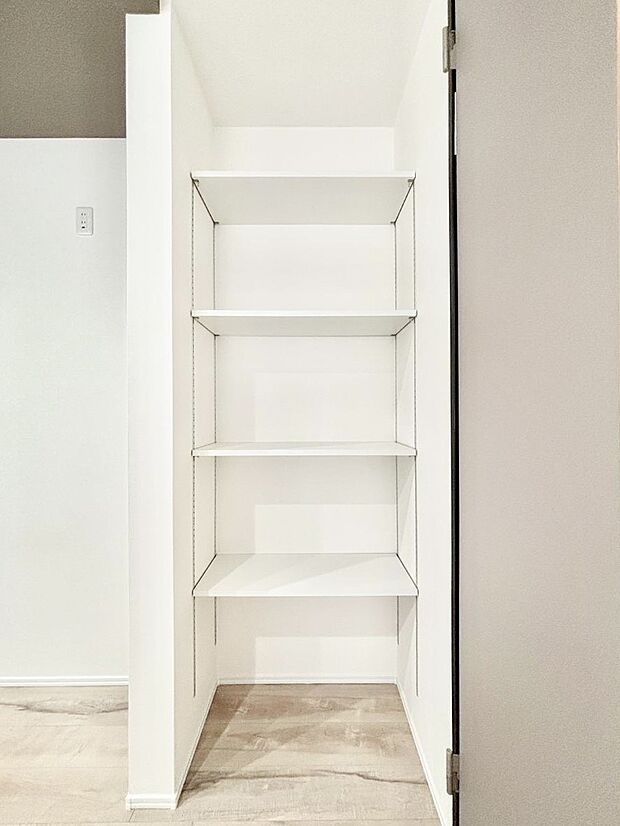 【キッチン横収納】物が多くなりがちなキッチン横にうれしい収納