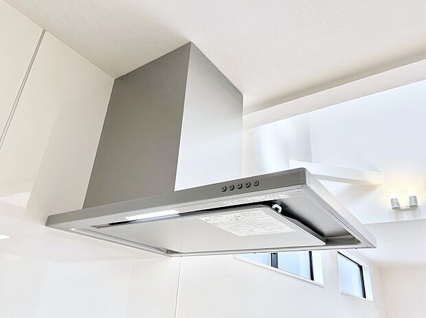【レンジフード】基本的なお手入れはフィルターのみ！お手入れのしやすさも魅力です。