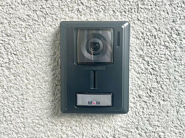 【その他現地】TVモニター付インターホンでセキュリティ面にも配慮。