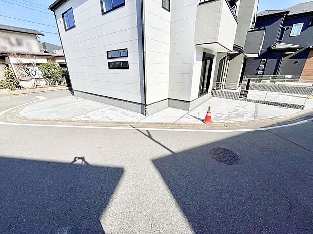 【駐車場】生活に欠かせない駐車スペース。