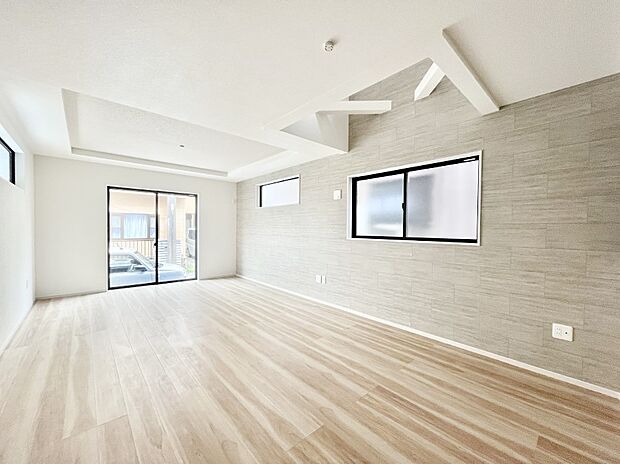 【ダイニング】家族が自然と集まる憩いのスペースになりそう    