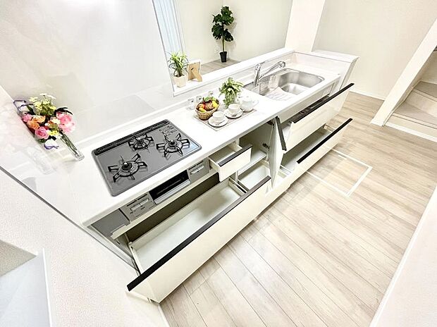 【スライド収納】使いやすさを優先したスライド式収納タイプ！