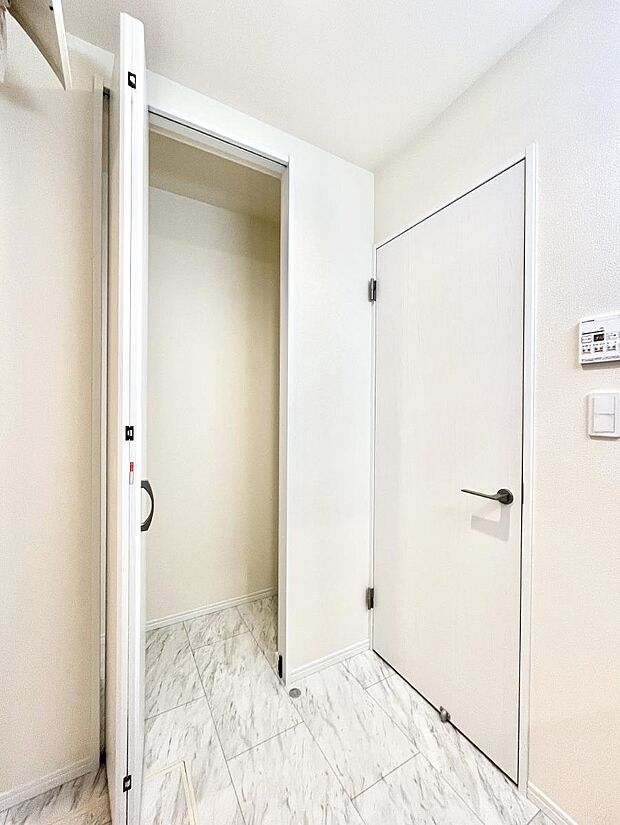 【リネンスペース】便利なリネン庫で、スッキリした使いやすい洗面室に  