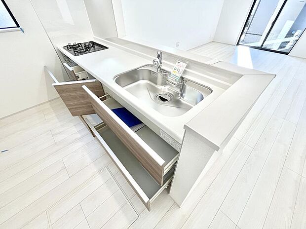 【スライド収納】使いやすさを優先したスライド式収納タイプ！