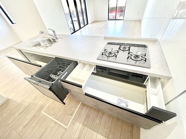 【スライド収納】使いやすさを優先したスライド式収納タイプ!