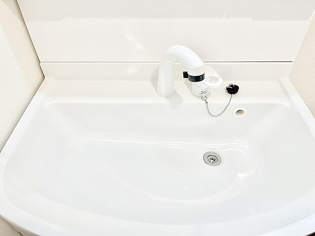 【ハンドシャワー水栓】ハンドシャワー付き!使いやすい洗面台。