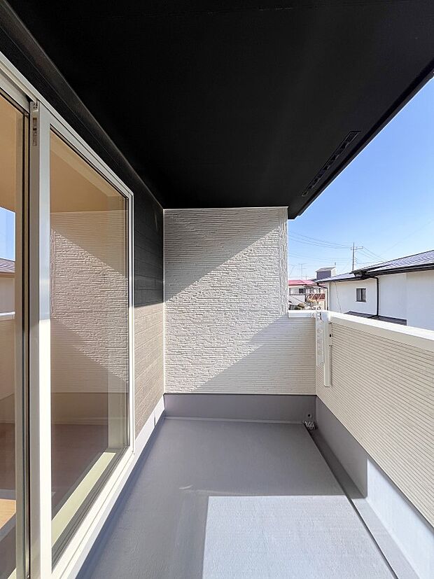 【バルコニー】風通しの良いバルコニー