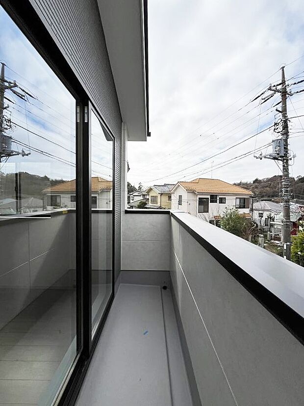 【バルコニー】風通しの良いバルコニー