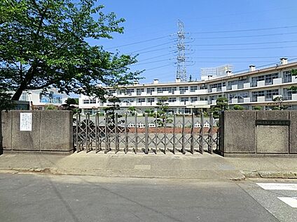 四街道市立山梨小学校 350m