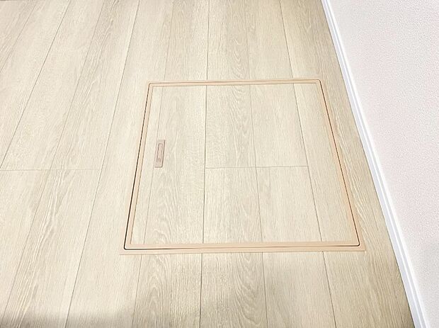 【床下収納】床下収納付き!日用品・非常用品の収納にも大活躍。