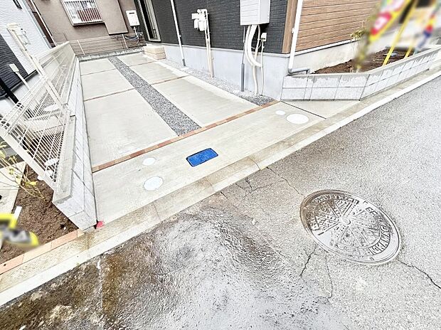 【駐車場】生活に欠かせない駐車スペース。