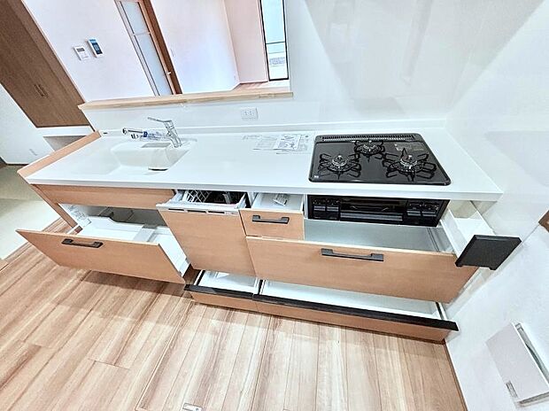 【スライド収納】使いやすさを優先したスライド式収納タイプ!