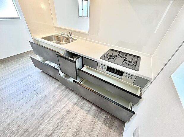 【スライド収納】使いやすさを優先したスライド式収納タイプ!