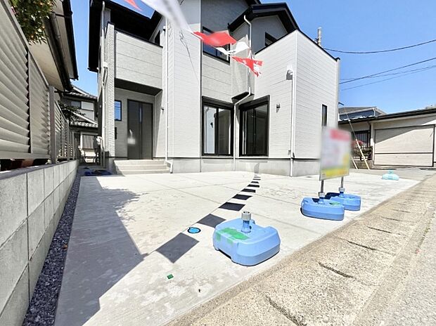 【駐車場】生活に欠かせない駐車スペース。