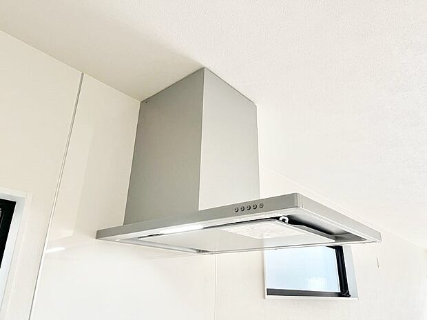 【レンジフード】基本的なお手入れはフィルターのみ！お手入れのしやすさも魅力です。