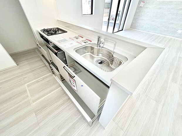 【スライド収納】使いやすさを優先したスライド式収納タイプ!