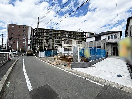 前面道路含む現地写真