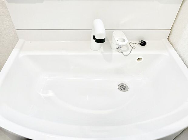【ハンドシャワー水栓】ハンドシャワー付き！使いやすい洗面台。