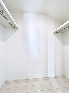 ウォークインクローゼット