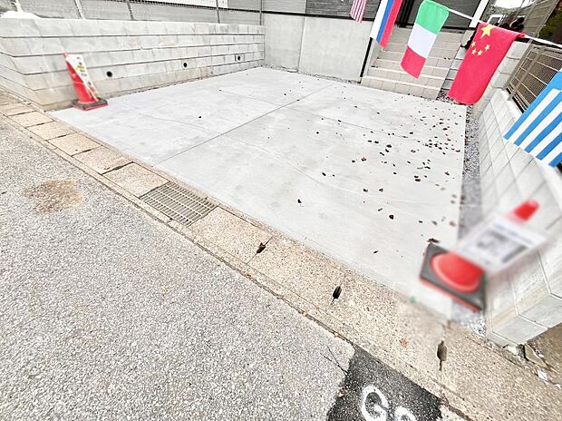 【駐車場】生活に欠かせない駐車スペース。