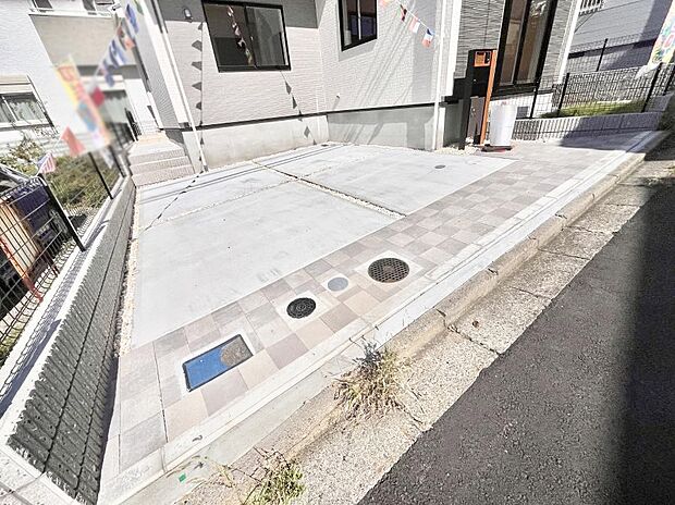 【駐車場】生活に欠かせない駐車スペース。