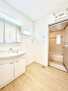 脱衣場