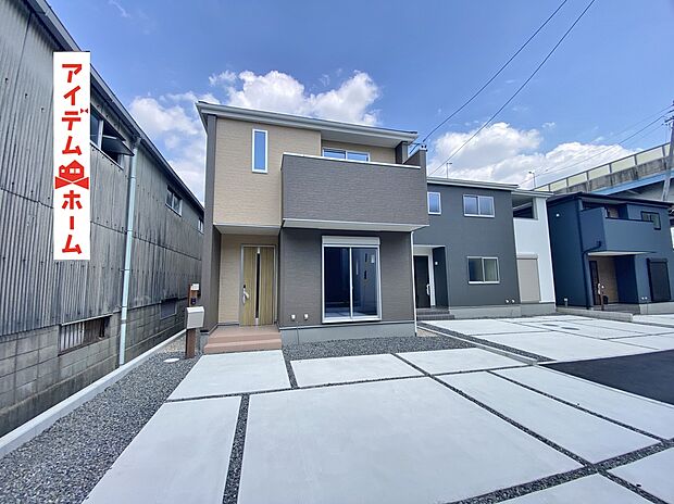 ●○●○3号棟外観写真○●○●
平日の案内も可能です♪
お気軽にお問い合わせください!