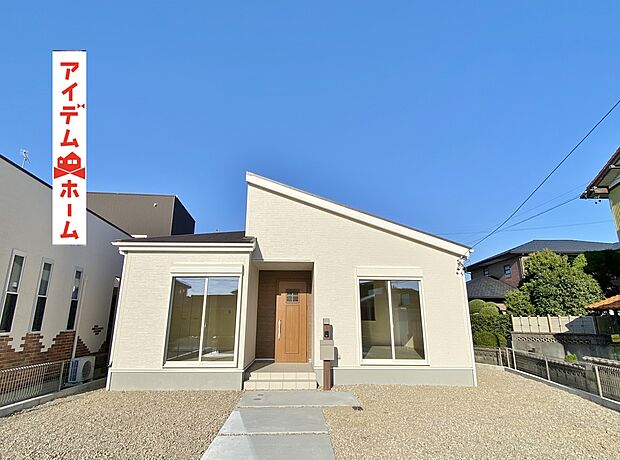 ●○●○1号棟外観写真○●○●
　　　平日の案内も可能です♪
　お気軽にお問い合わせください！