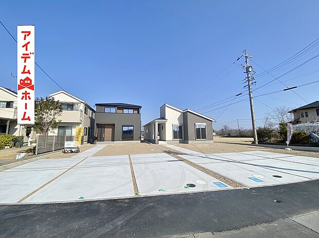 ●○●○全体外観写真○●○●
　　　平日の案内も可能です♪
　お気軽にお問い合わせください！
