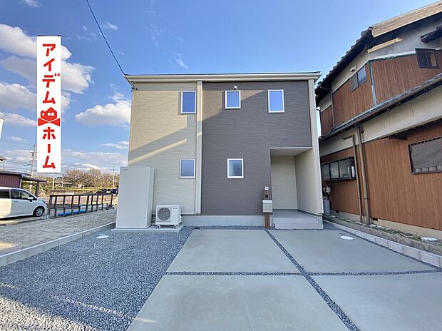 ●○●○1号棟外観写真○●○●
　　　平日の案内も可能です♪
　お気軽にお問い合わせください！